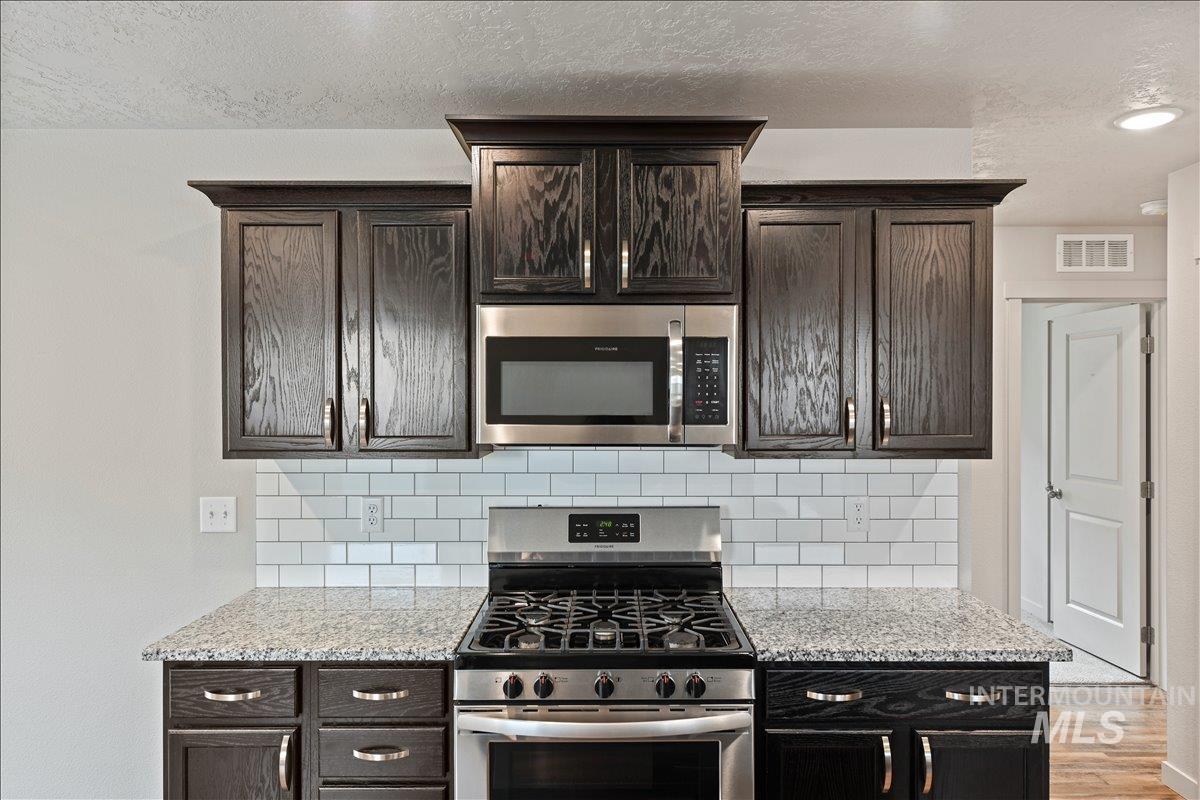 12093 W Greenstone St.