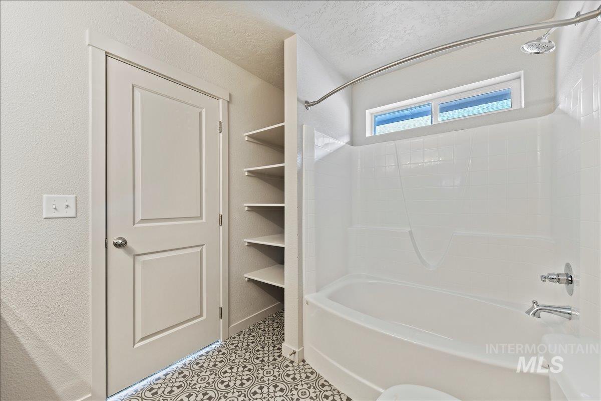 12093 W Greenstone St.