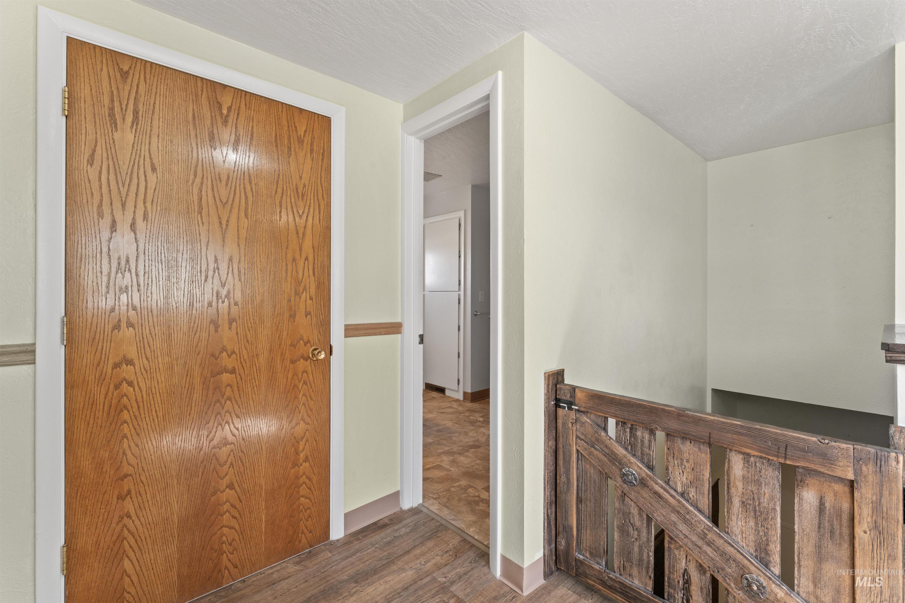 7993 Dearborne Rd