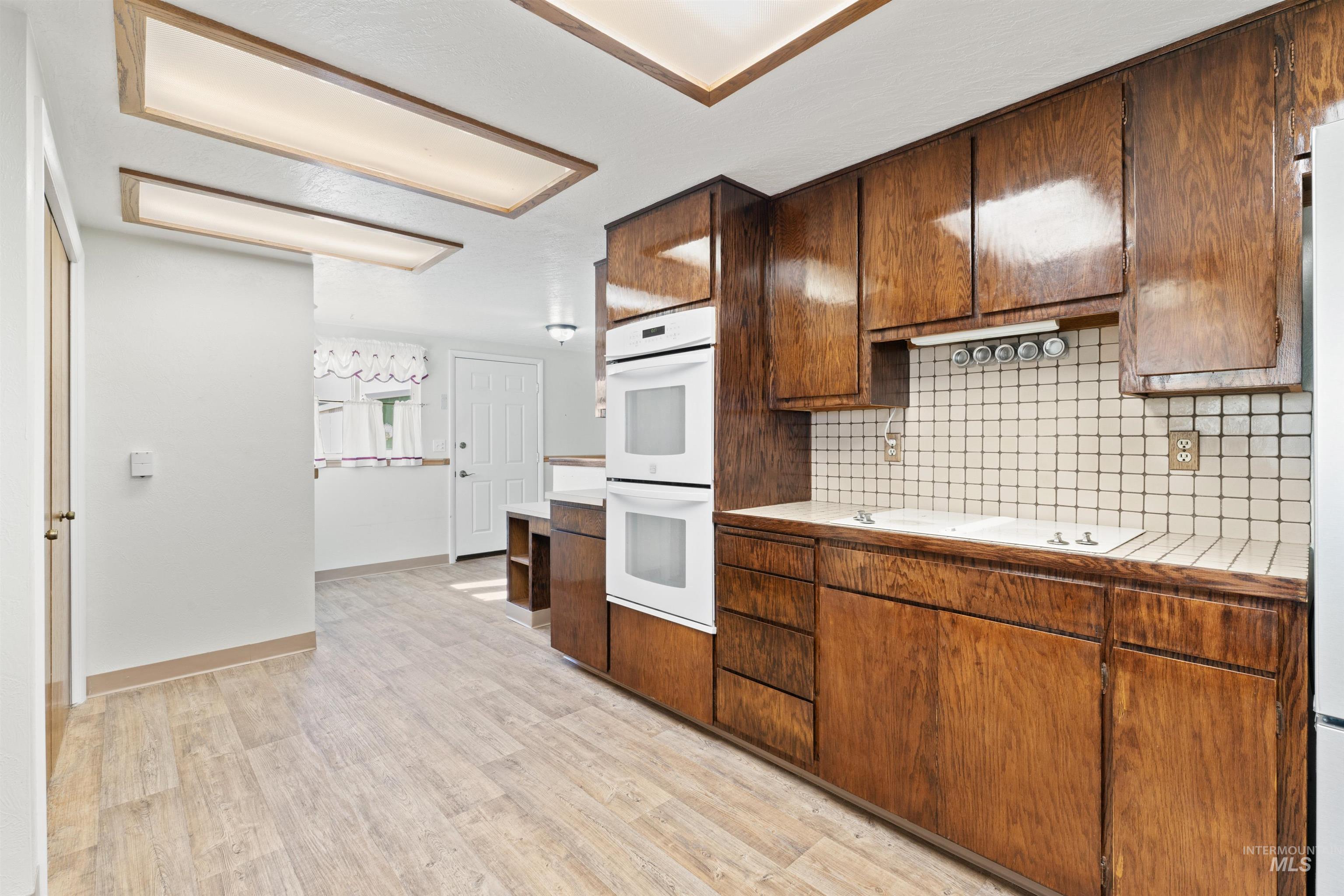 7993 Dearborne Rd