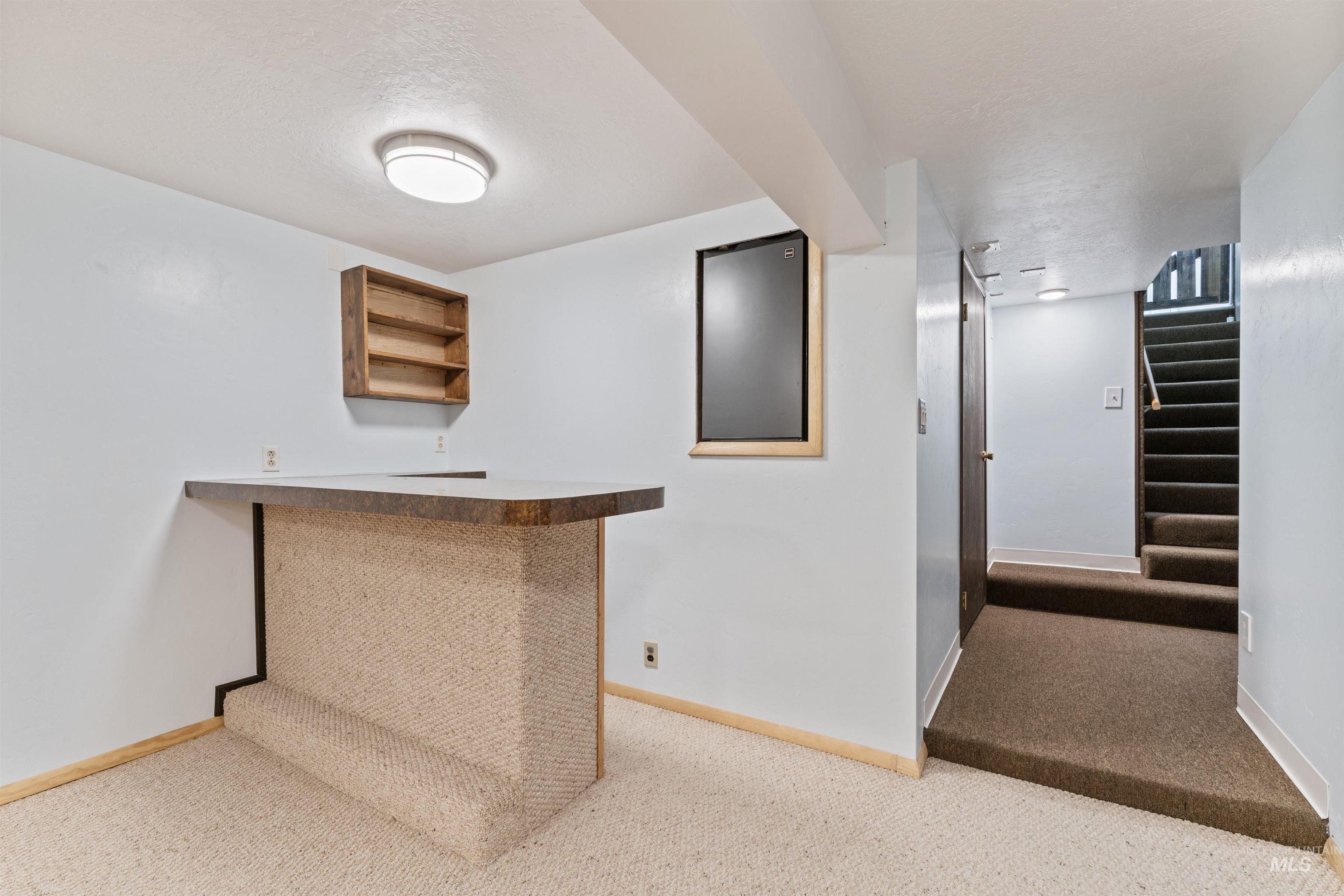 7993 Dearborne Rd