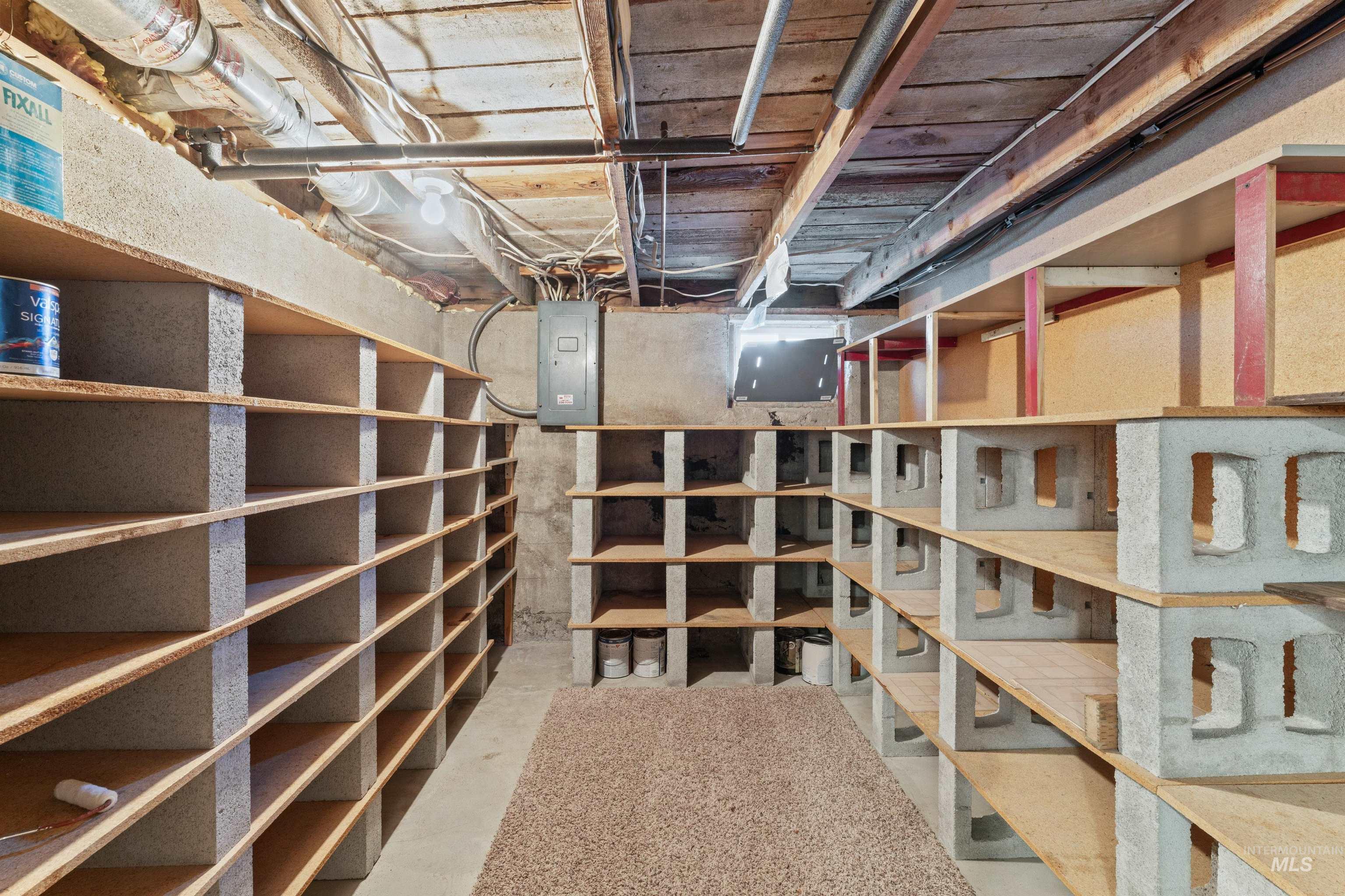 7993 Dearborne Rd