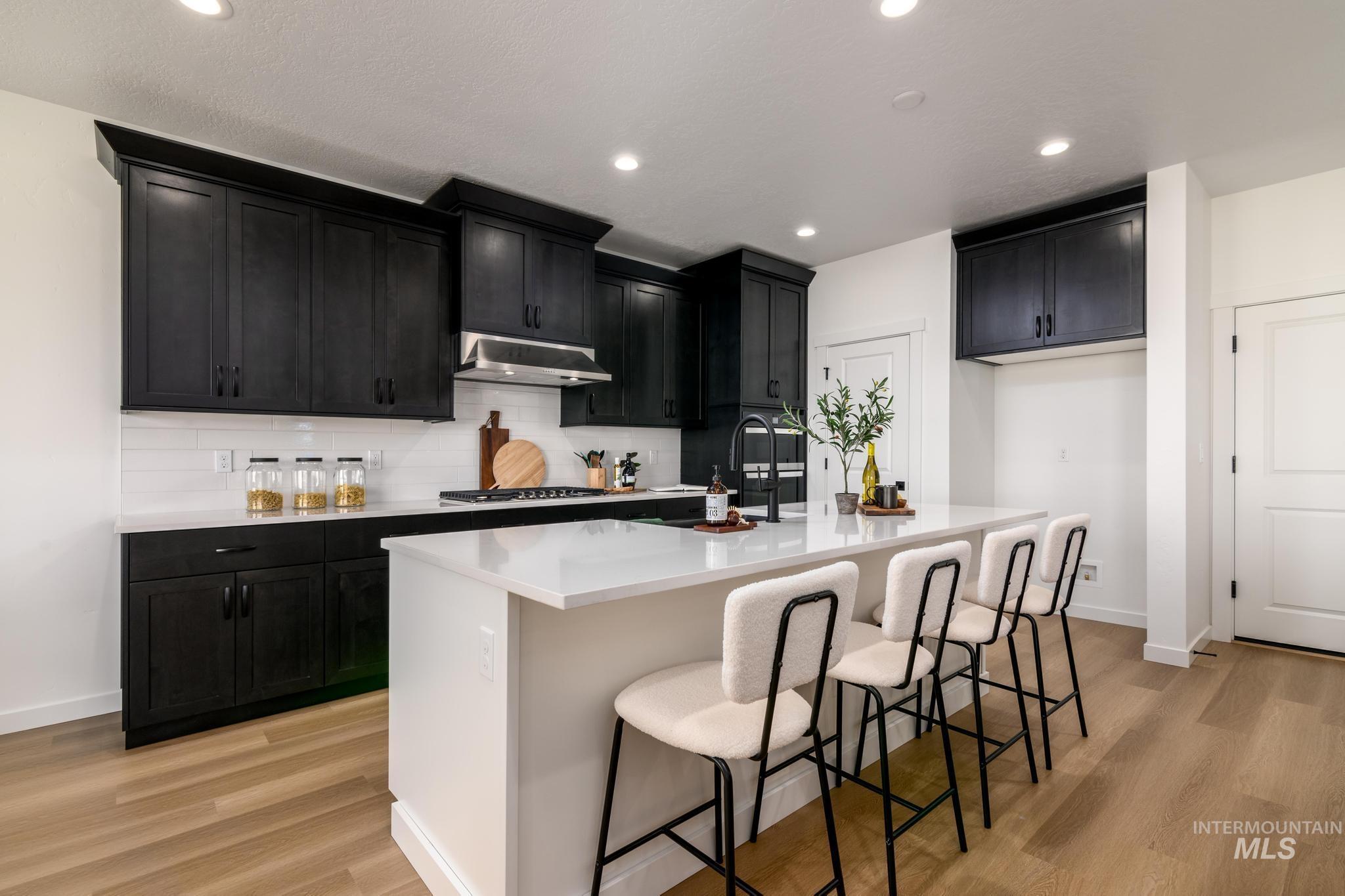 6118 W Pewter Point St