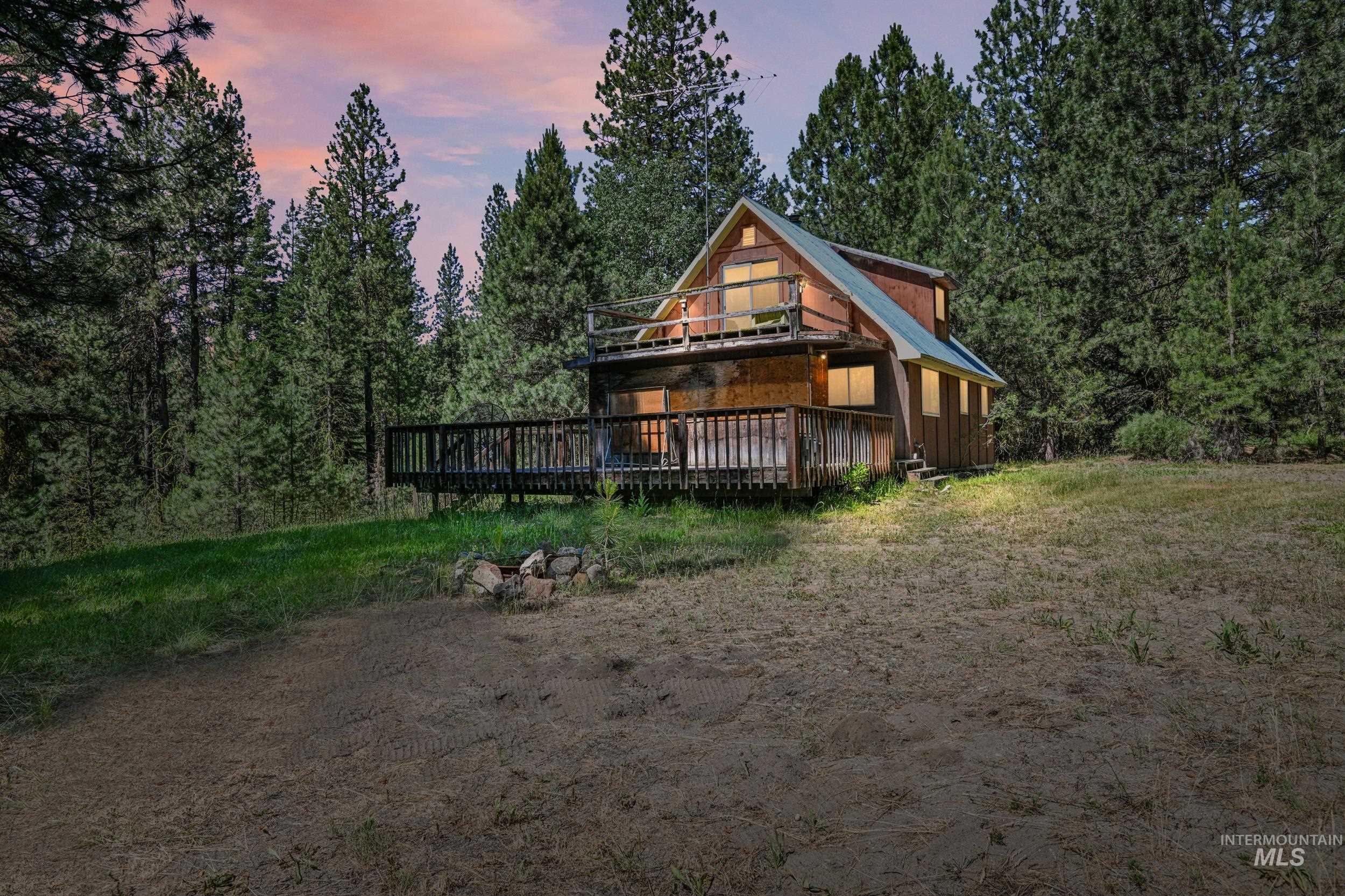 207 Ponderosa Lane