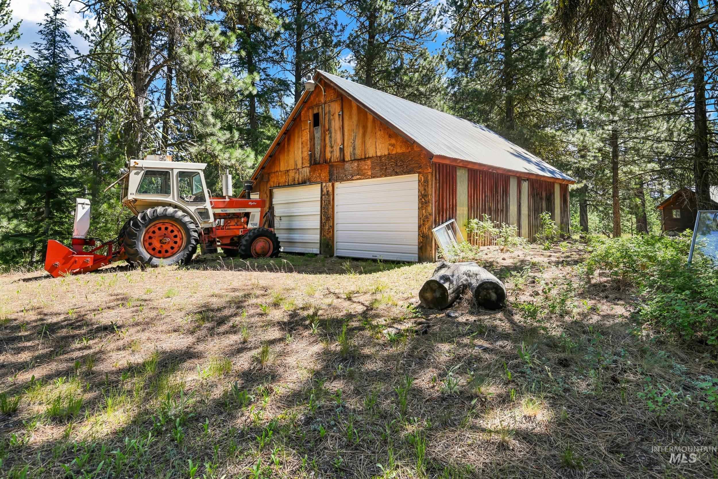 207 Ponderosa Lane