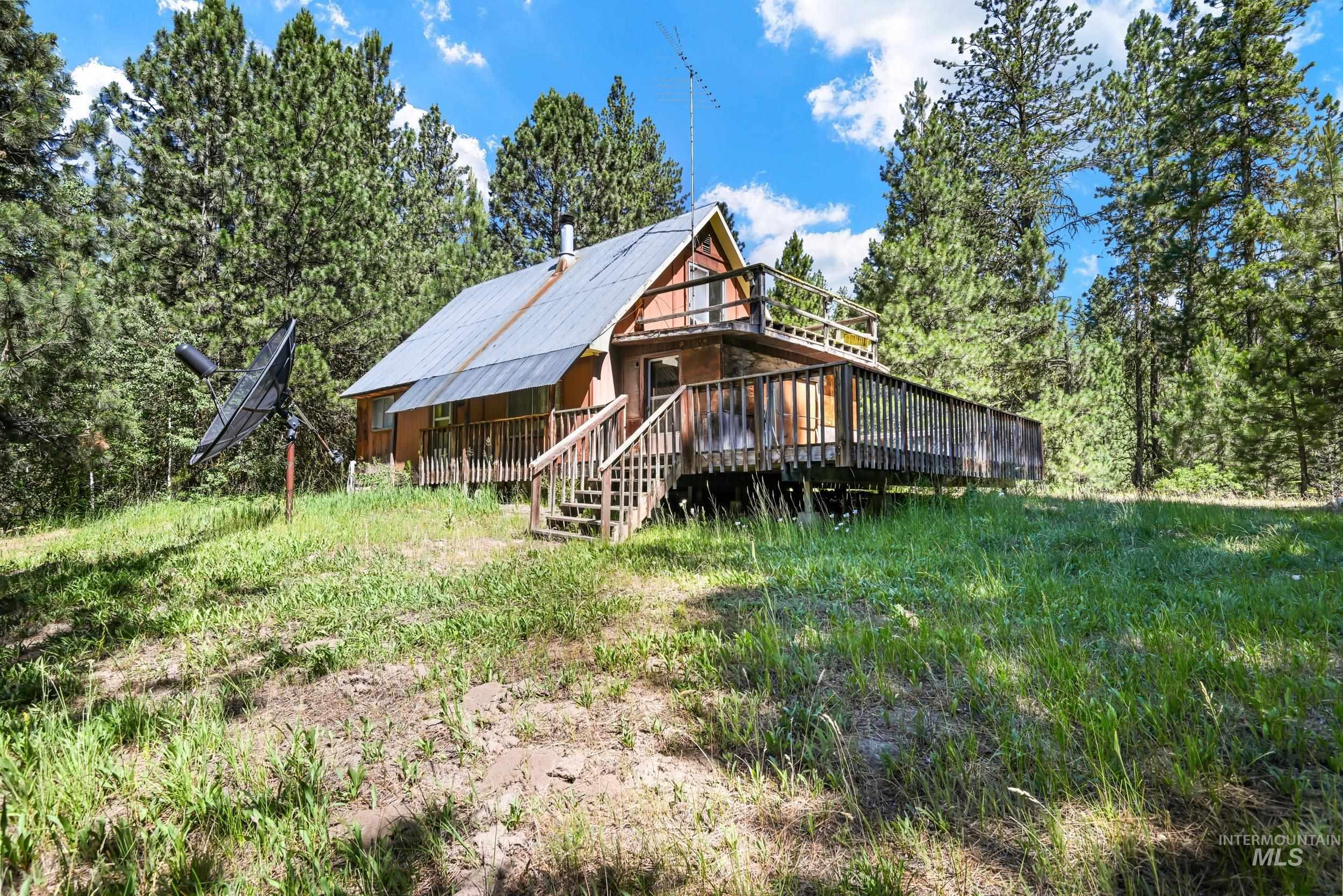 207 Ponderosa Lane