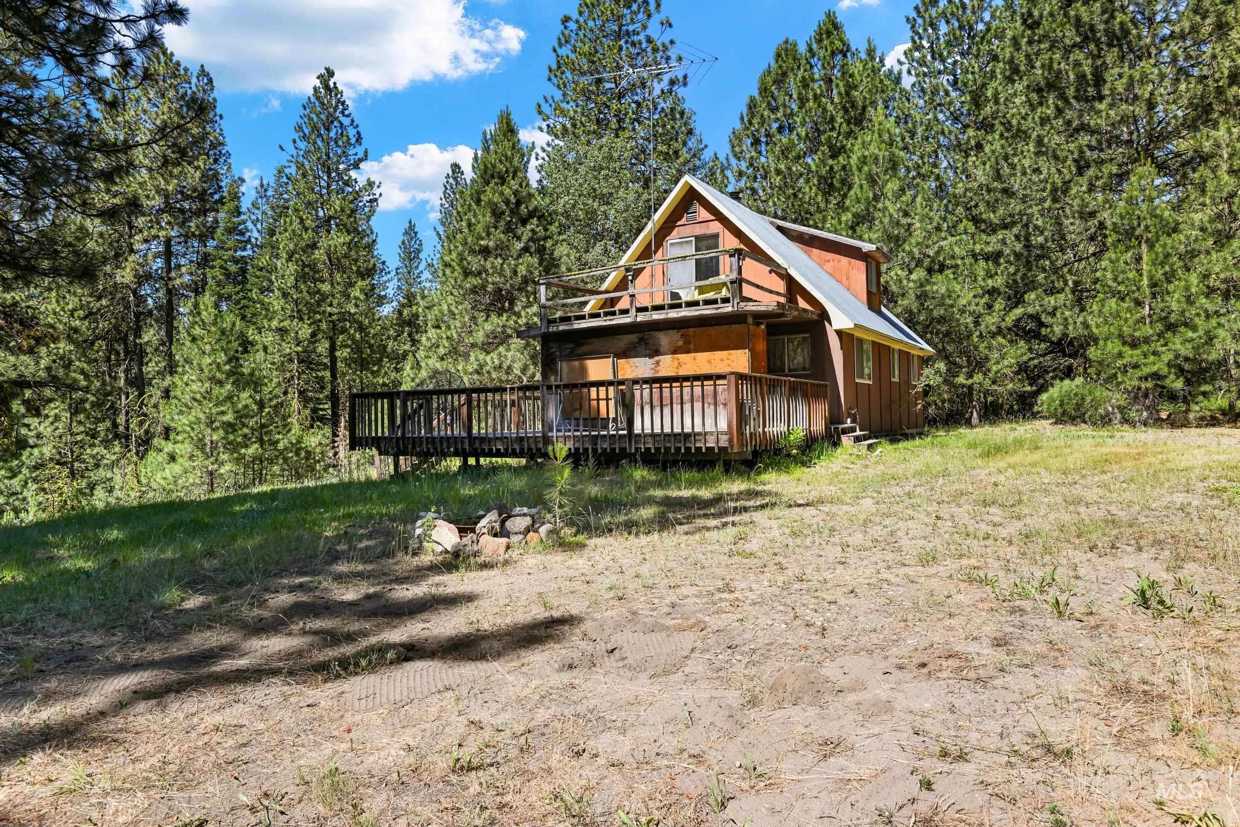 207 Ponderosa Lane