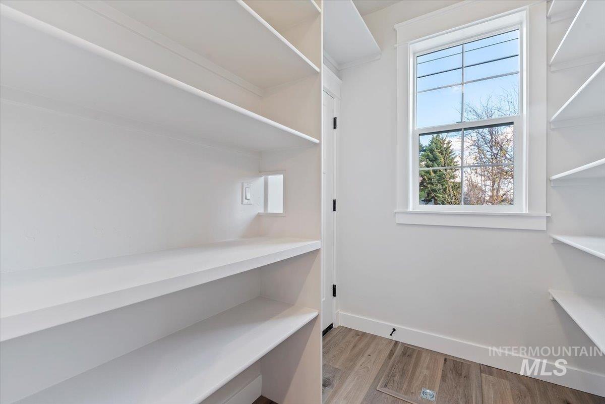 10123 W Mcmillan Rd And 10121 W. Mcmillan Rd (Adu)