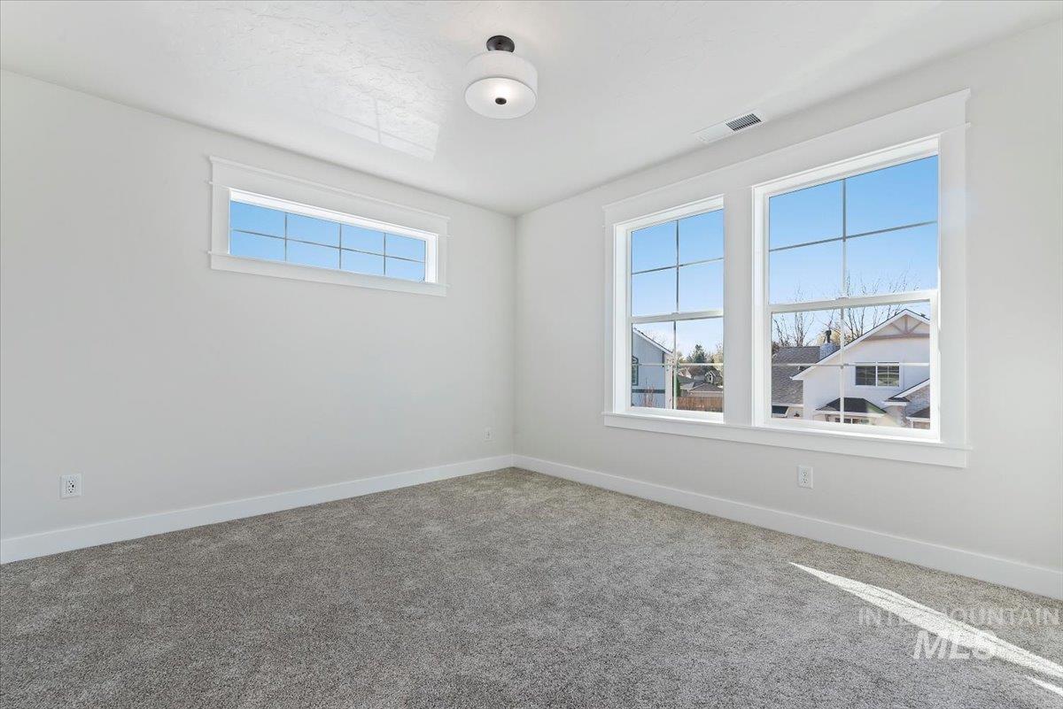 10123 W Mcmillan Rd And 10121 W. Mcmillan Rd (Adu)