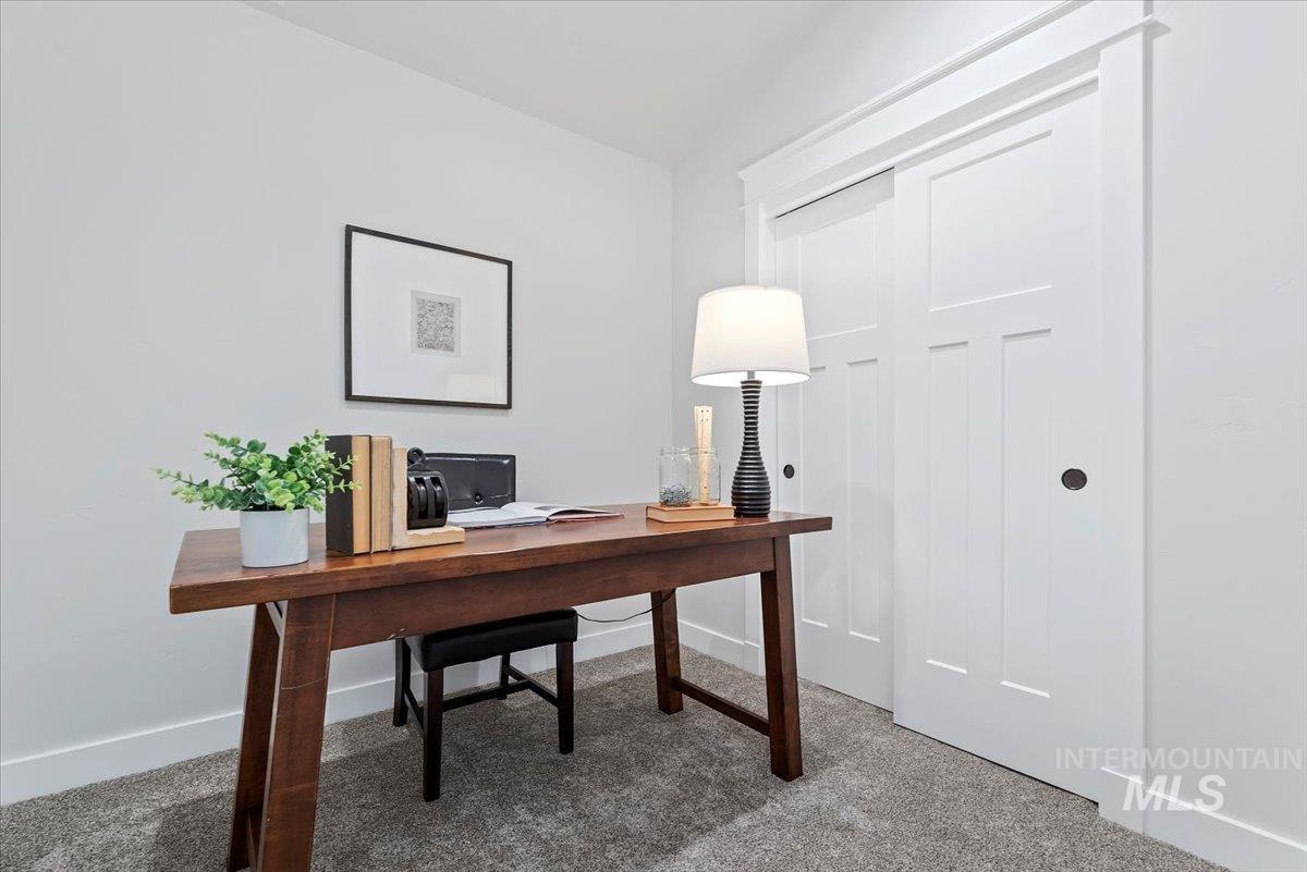 10123 W Mcmillan Rd And 10121 W. Mcmillan Rd (Adu)