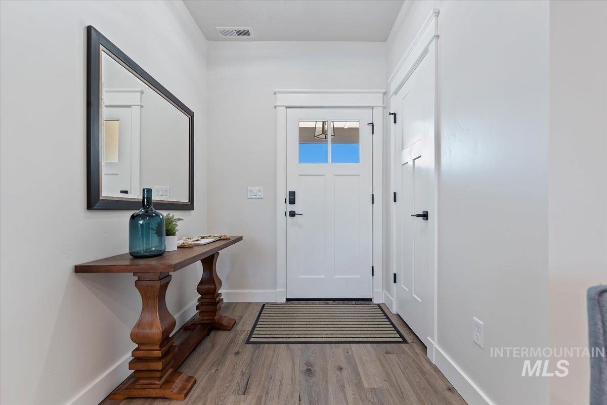 10123 W Mcmillan Rd And 10121 W. Mcmillan Rd (Adu)