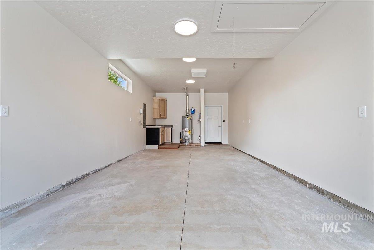 10061 W Mcmillan Rd & 10063 W. Mcmillan Rd