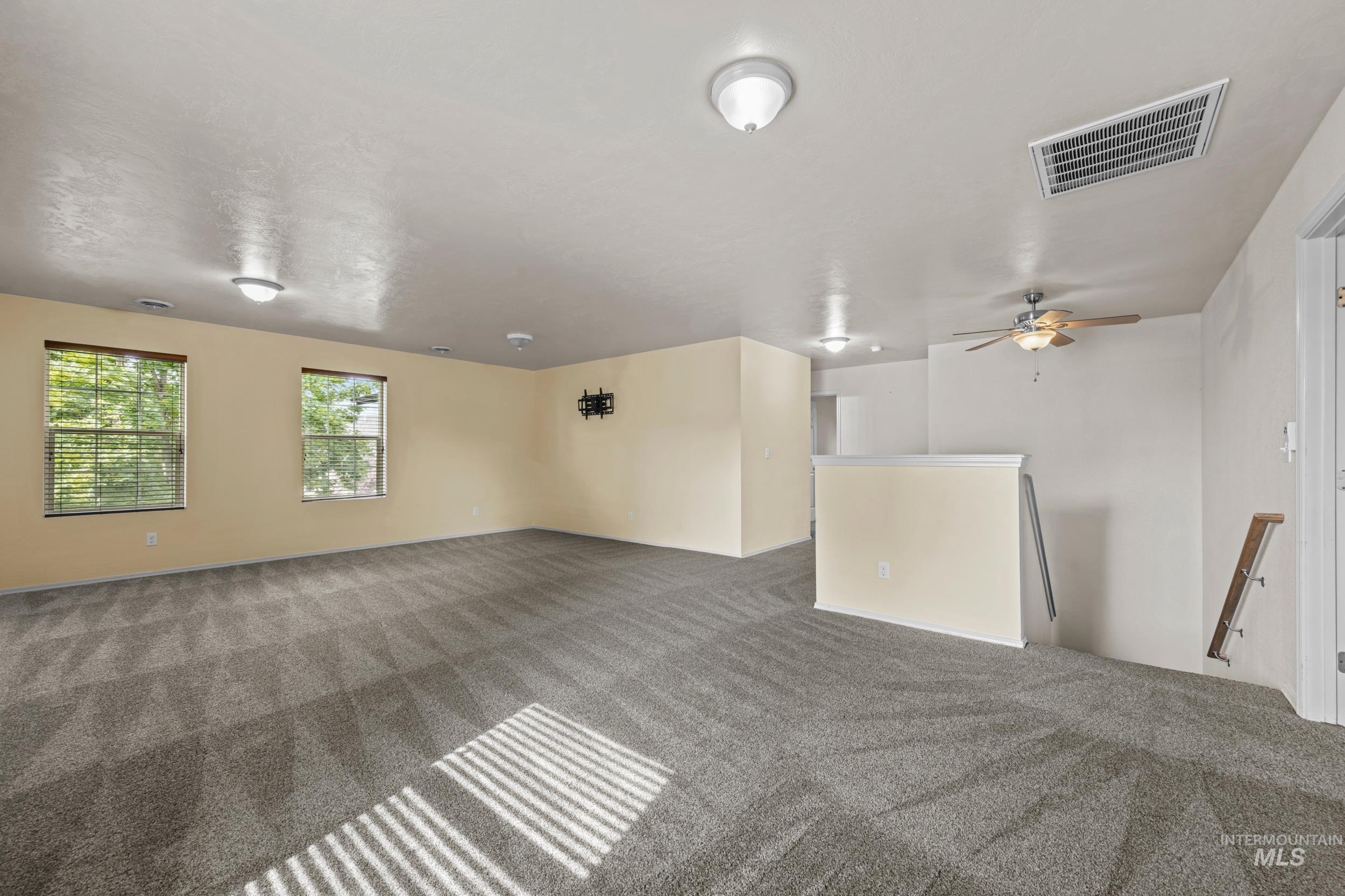 3902 S Leaning Tower Pl