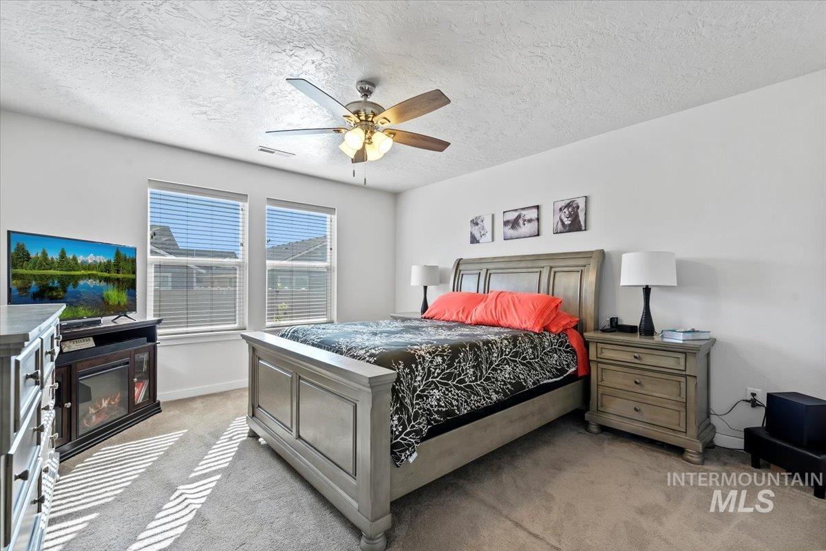 3410 S Ridge Hill Ave