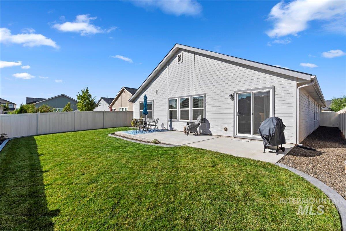 3410 S Ridge Hill Ave