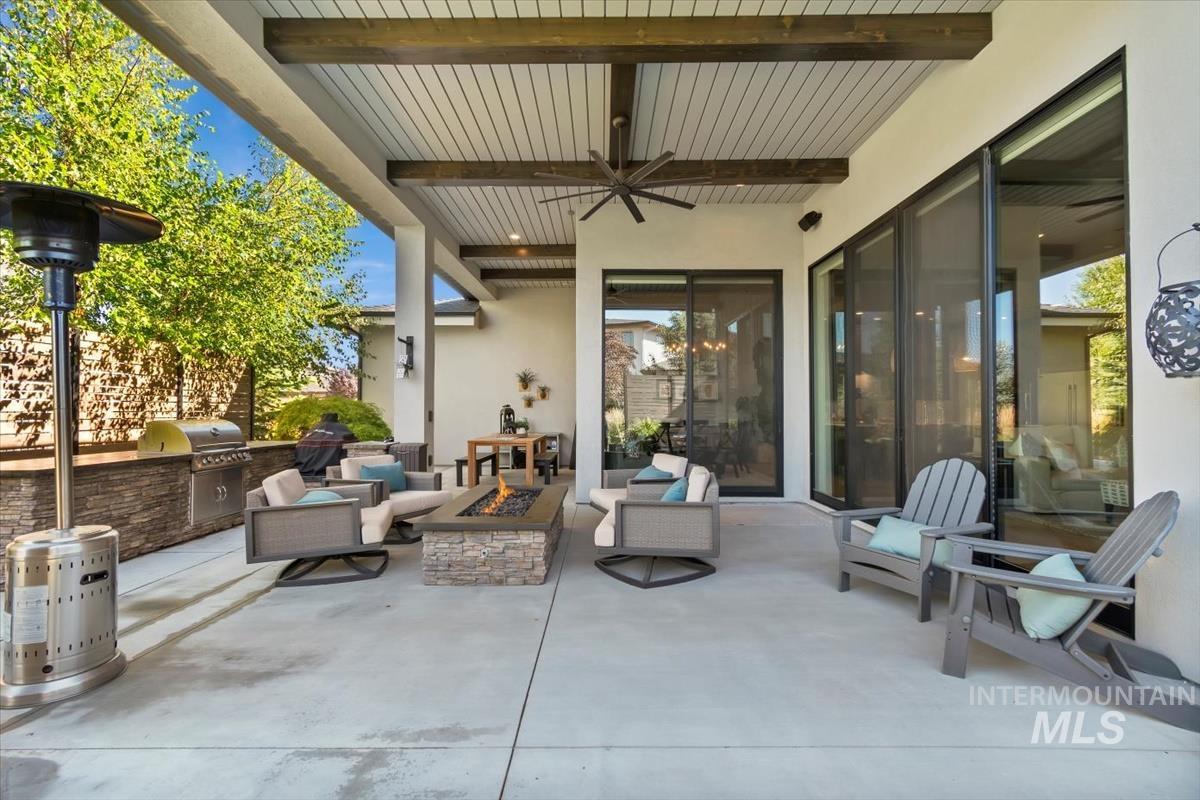 968 W Water Vista St