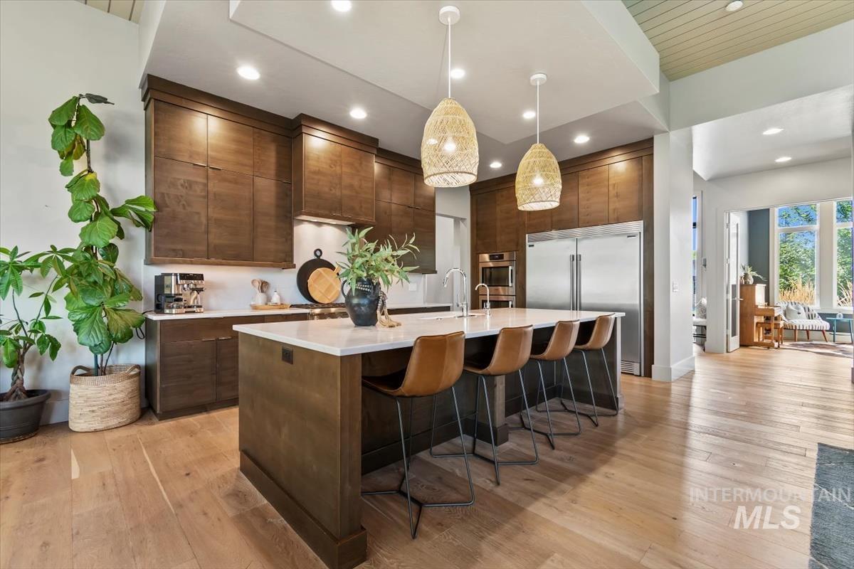 968 W Water Vista St