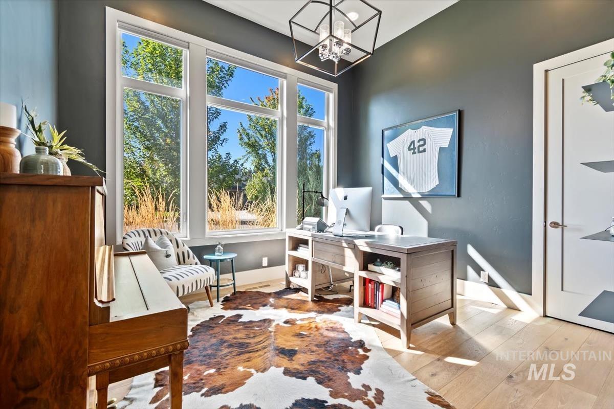 968 W Water Vista St