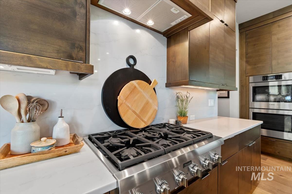 968 W Water Vista St