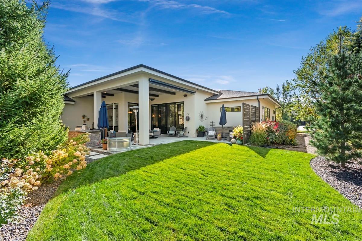 968 W Water Vista St