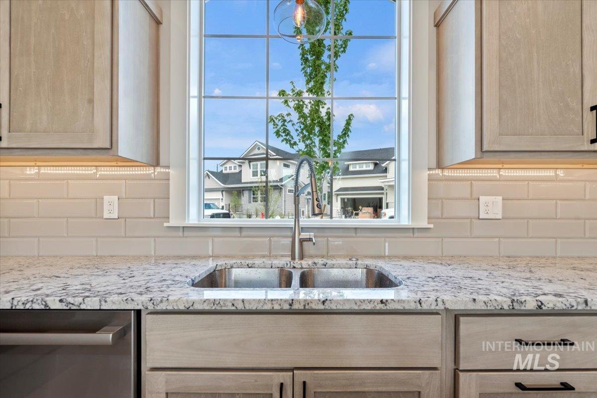 10061 W Mcmillan And 10063 W. Mcmillan