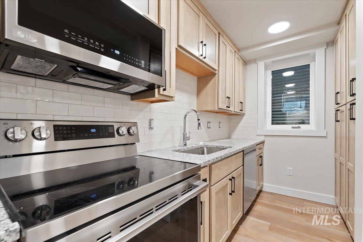 10061 W Mcmillan And 10063 W. Mcmillan