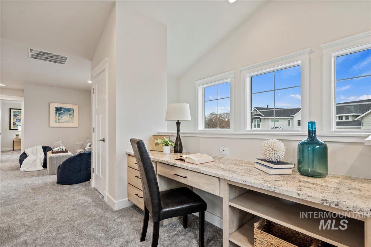 10061 W Mcmillan & 10063 Mcmillan (Adu)