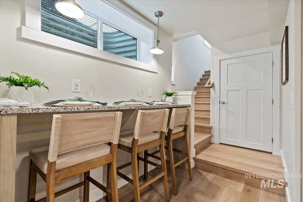 10061 W Mcmillan & 10063 Mcmillan (Adu)