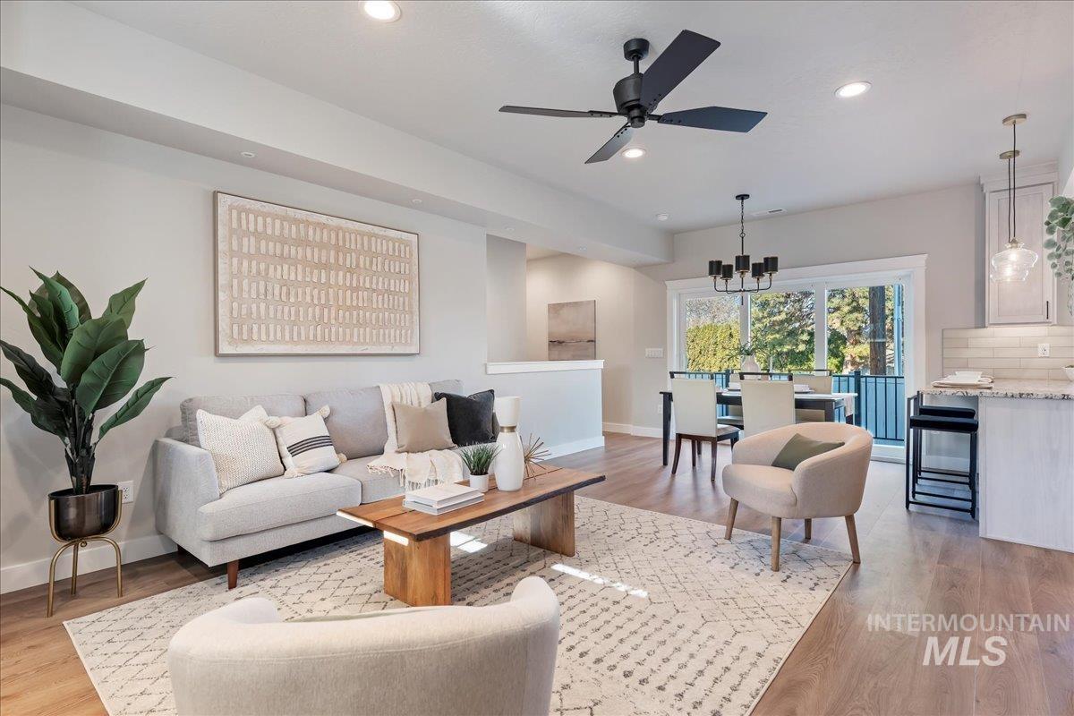 10093 W Mcmillan & 10095 Mcmillan (Adu)