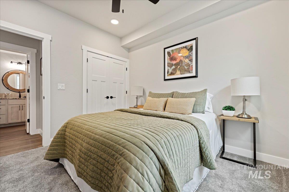 10093 W Mcmillan & 10095 Mcmillan (Adu)