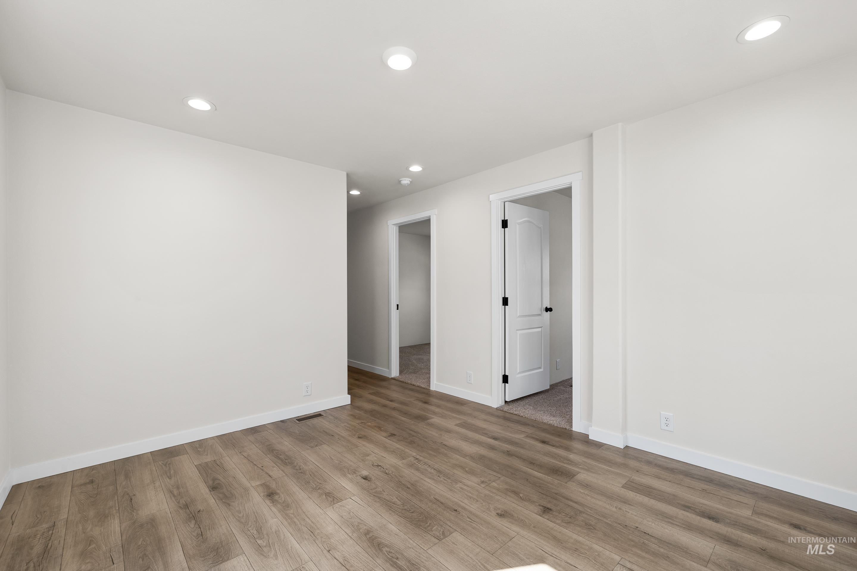 208 E 44th Unit: 22