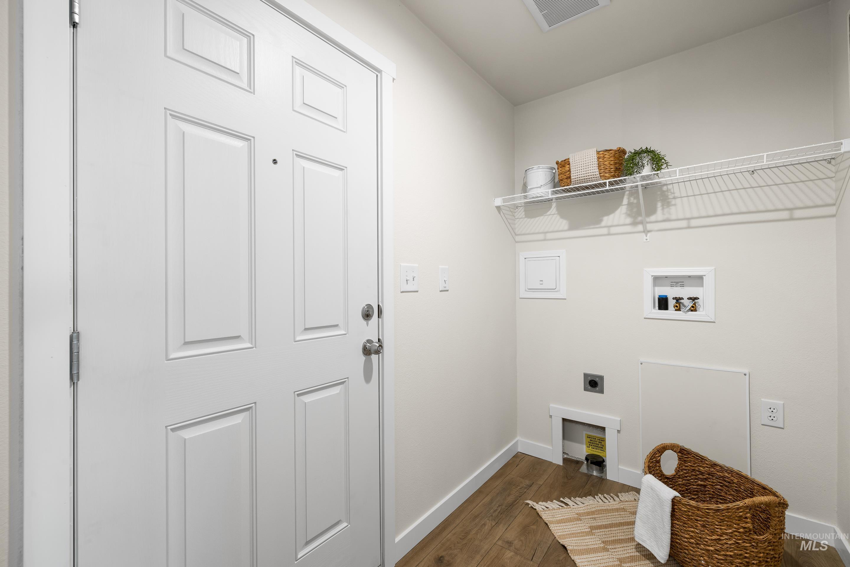208 E 44th Unit: 22
