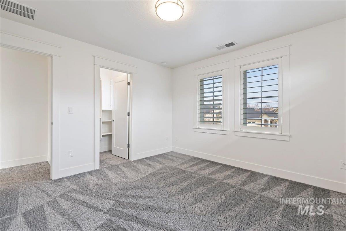 1695 N Black Forest Way