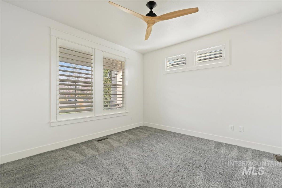 1695 N Black Forest Way