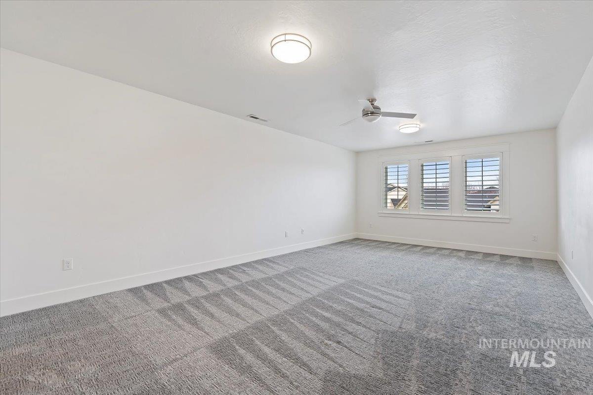 1695 N Black Forest Way