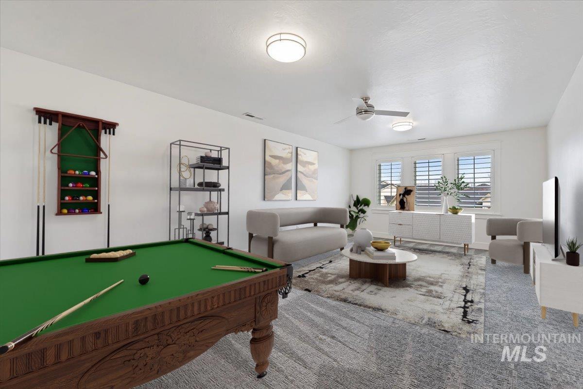 1695 N Black Forest Way