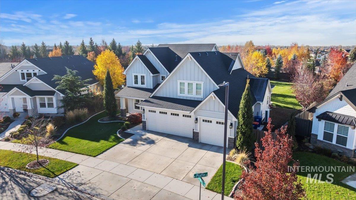 1695 N Black Forest Way