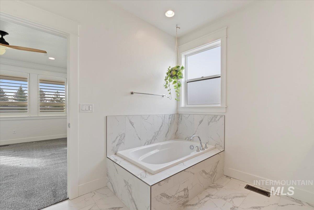 1695 N Black Forest Way