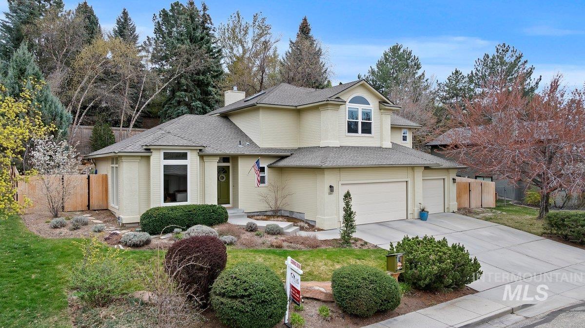 1107 E Hearthstone Dr.