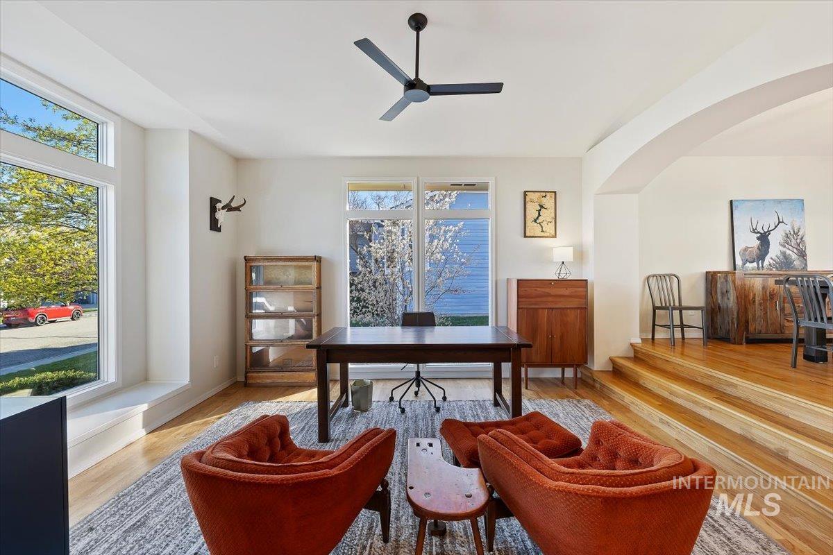 1107 E Hearthstone Dr.