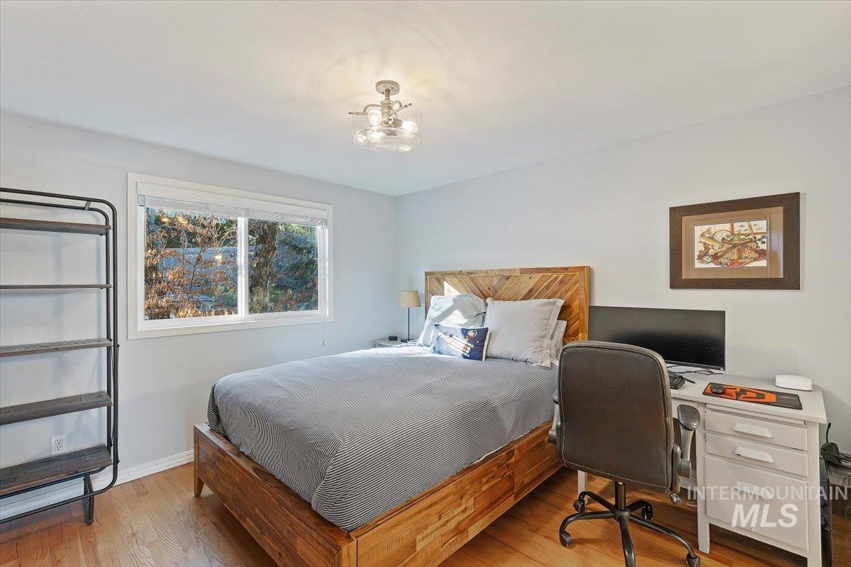 1107 E Hearthstone Dr.