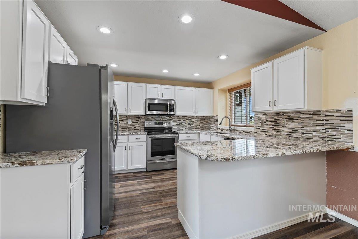 4844 N Johns Landing Way