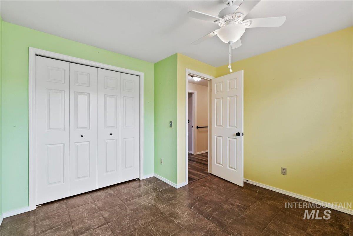 4844 N Johns Landing Way