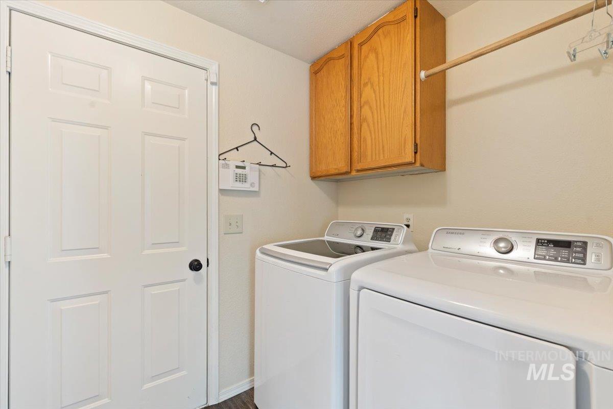 4844 N Johns Landing Way