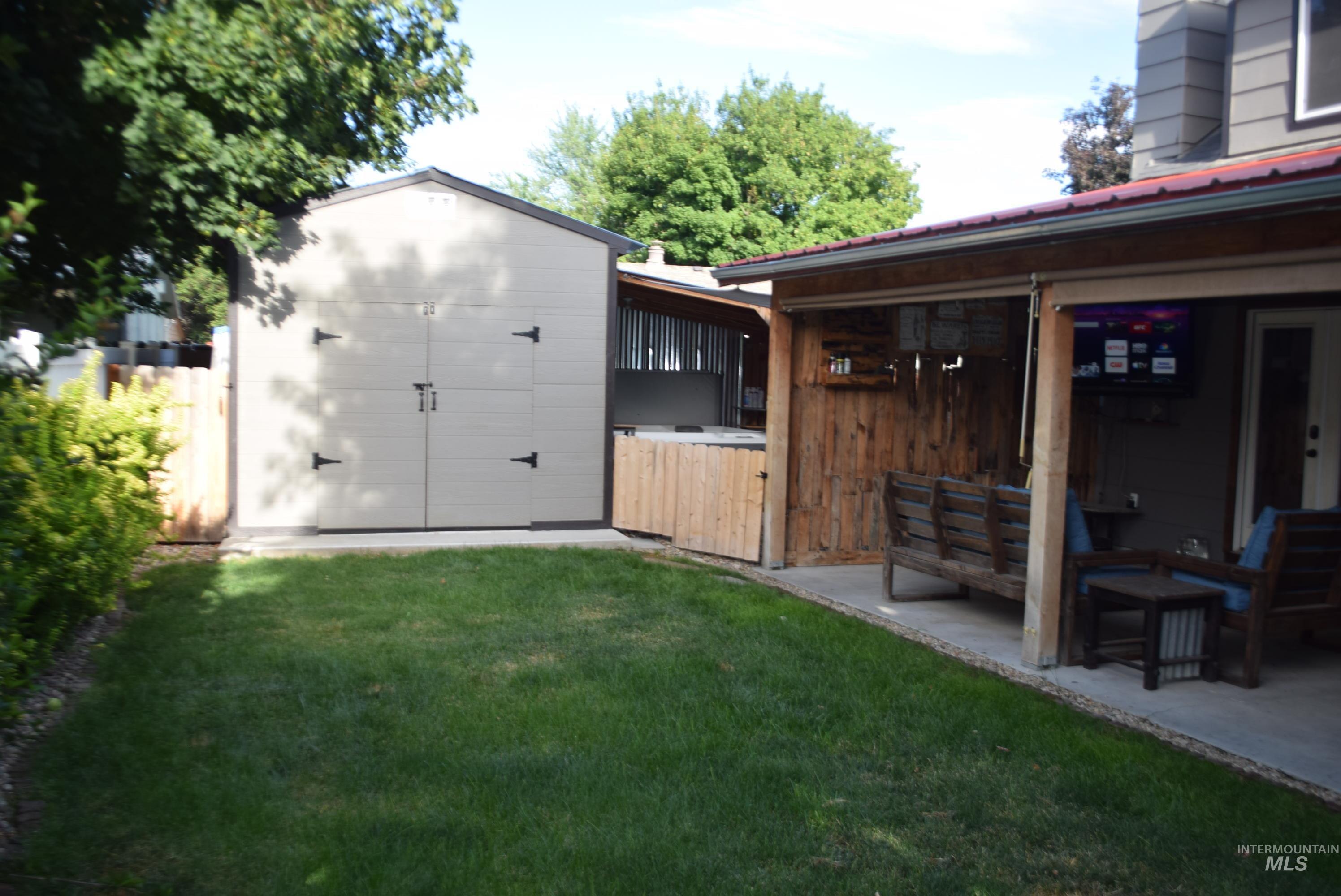 3233 N Buckboard Way