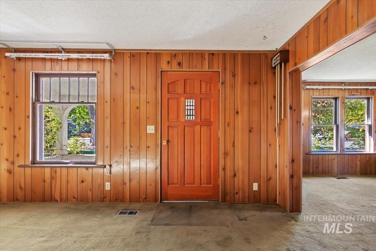 1920 N 15th St.