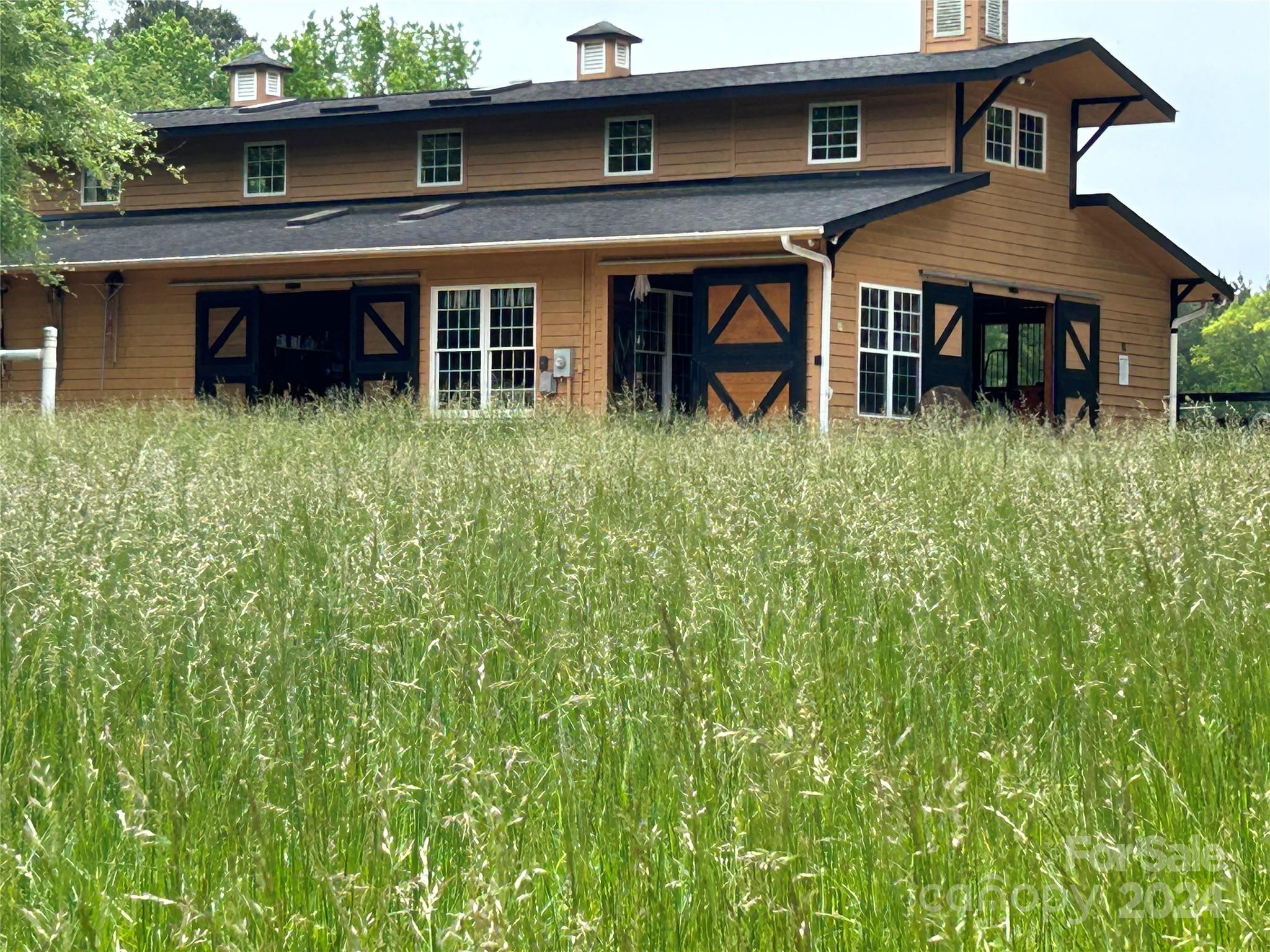 1268 Cedar Pines Lake Road