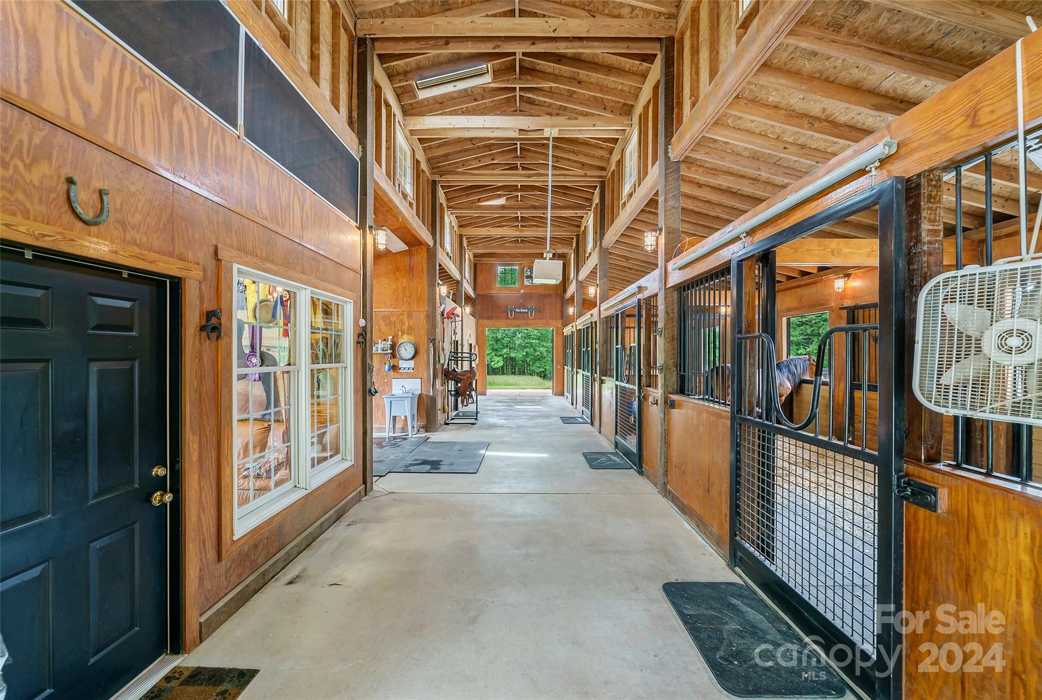 1268 Cedar Pines Lake Road