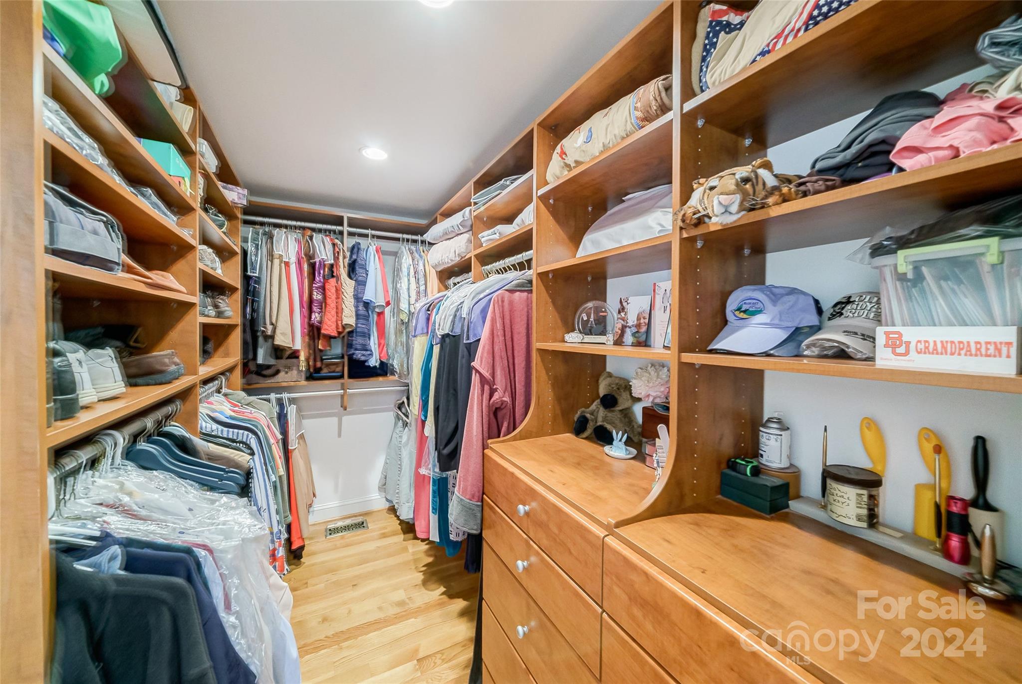 1268 Cedar Pines Lake Road