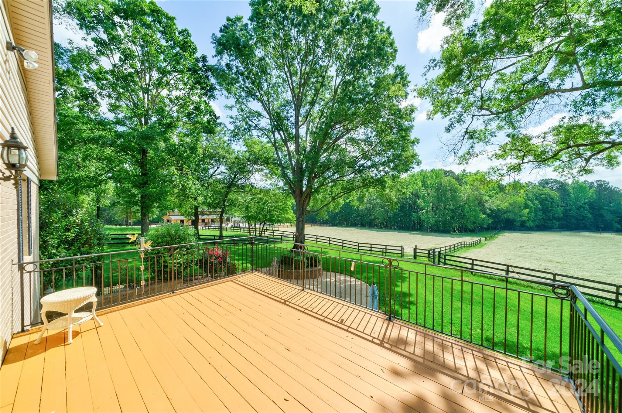 1268 Cedar Pines Lake Road